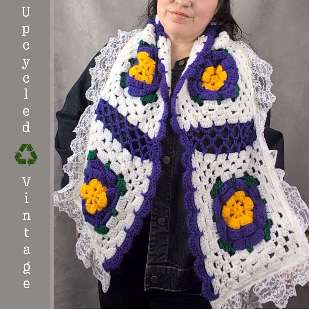 Vintage handmade boho granny square lace scarf 62”x 11.75”